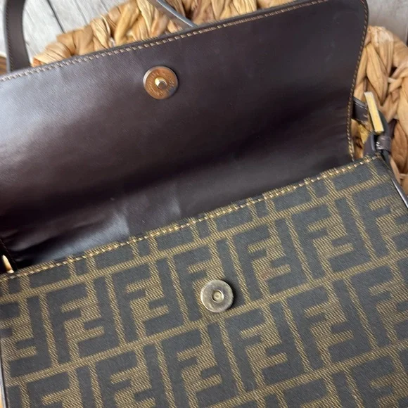 Black and Brown Shoulder Bag Great Condition - Picture 6 of 11